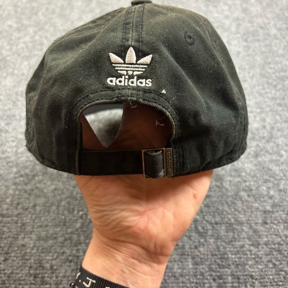 ADIDAS Original Strapback Black Baseball Cap Hat One Size Fits Most - Picture 3 of 5